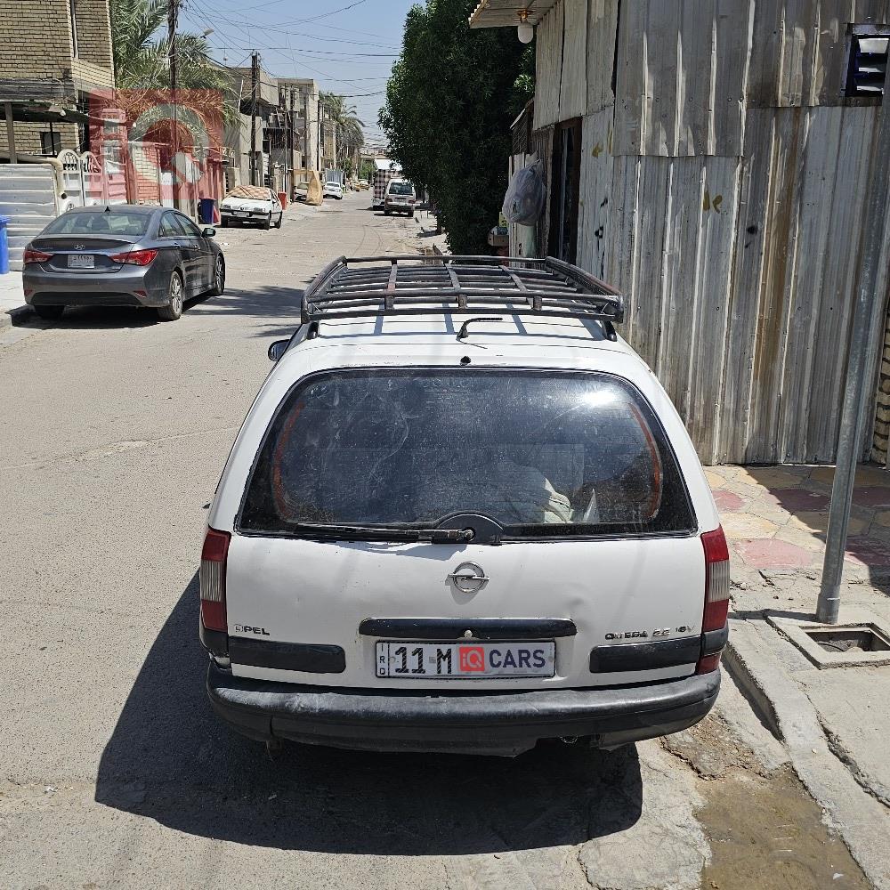 اوبل أوميغا